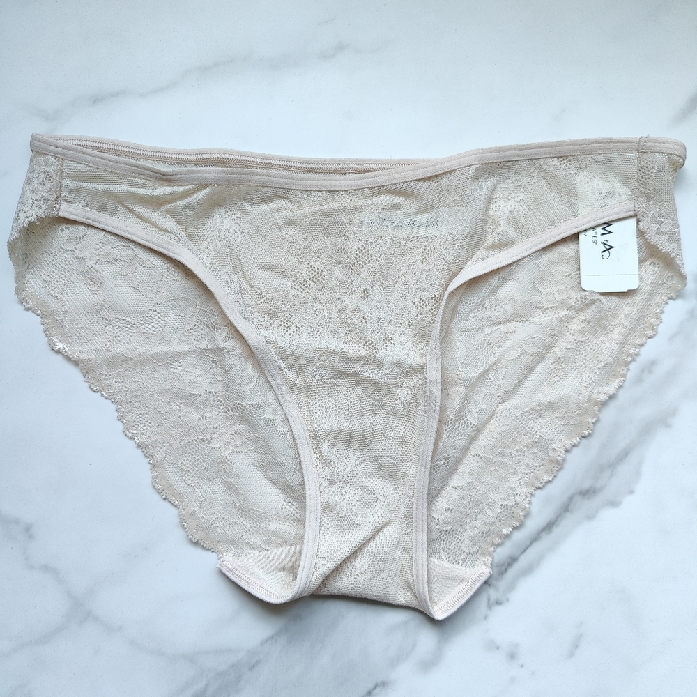 NWT SOMA VANISHING EDGE ALL-OVER LACE BIKINI PANTY IN SIZE LARGE PALE SAND